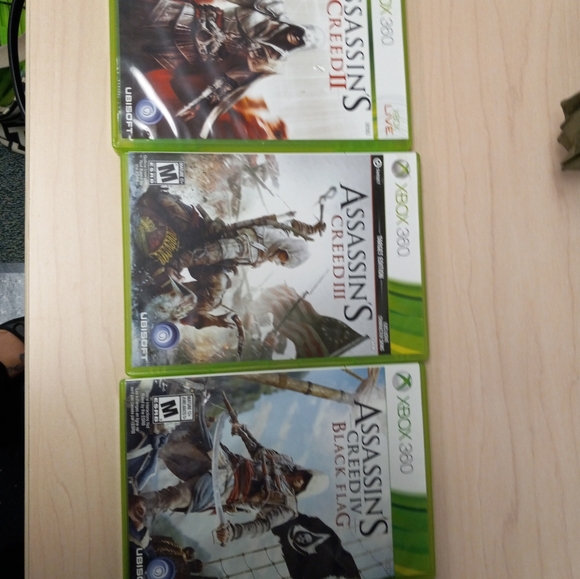 Assassin’s Creed I, 2, 3, 4 Black Flag Xbox 360 Video Games Lot of 4 Games - Picture 9 of 10